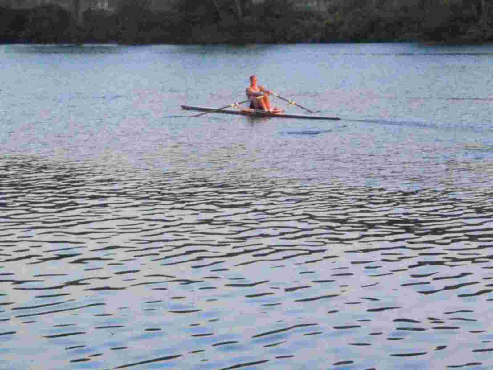 A rower on the Schuylkill River in Philadelphia
Image © Frederick Monsimer