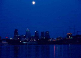 Philadelphia skyline from Boathouse Row.
Image © Frederick Monsimer
